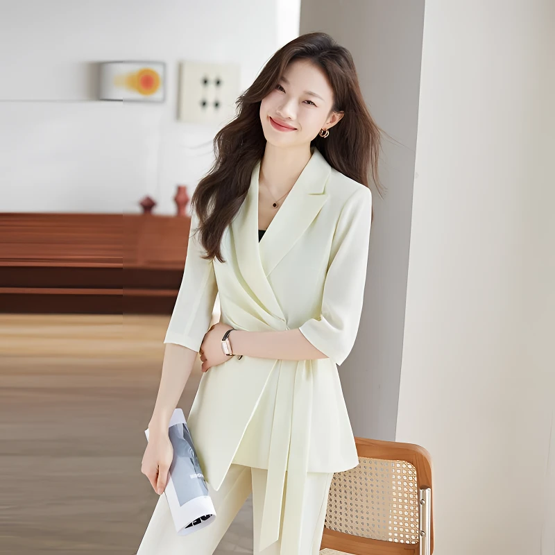 浅黄色西装白色女修身新款夏季薄款休闲小个子气质七分袖西服外套