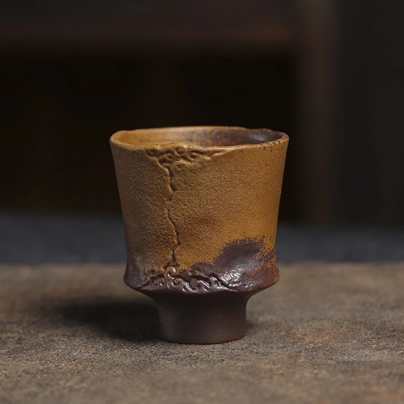 老岩泥茶杯主人杯粗陶中式复古浮雕陶瓷单人杯子侘寂风古拙茶杯