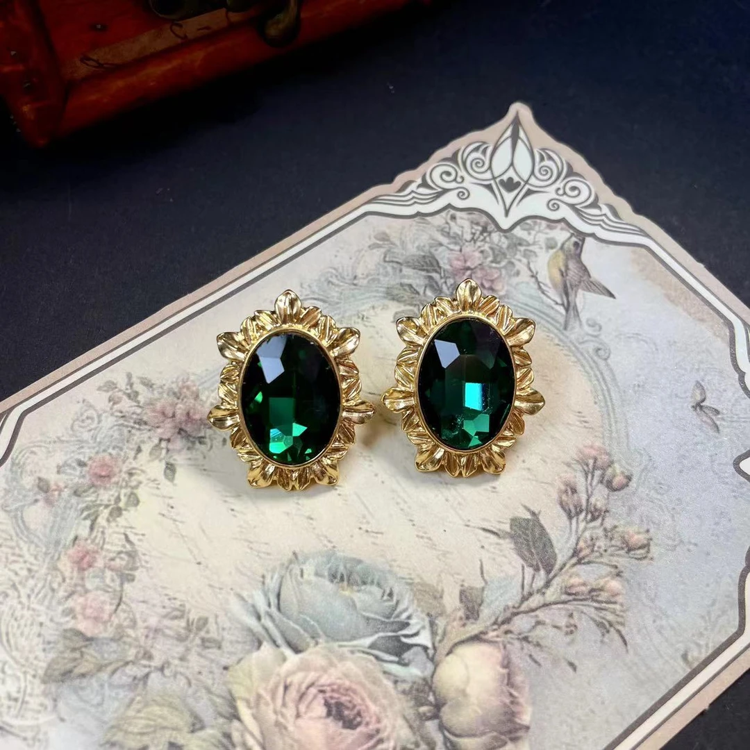 铜合金耳饰 买三送一  手工气质轻奢时尚绿色复古中古耳钉