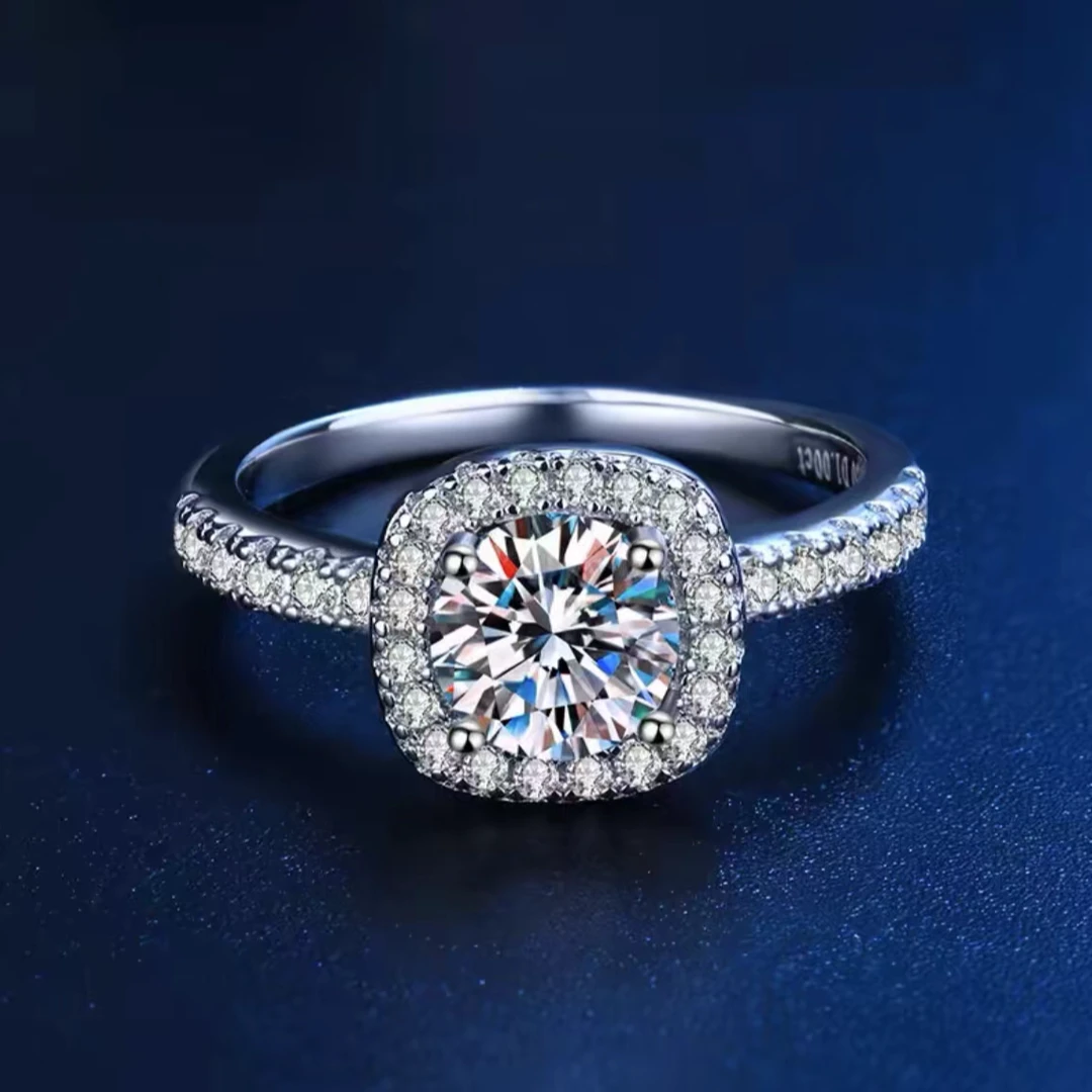 925银莫桑石戒指 【公主方包】0.5ct-2.0ct高品质镶嵌时尚莫桑戒