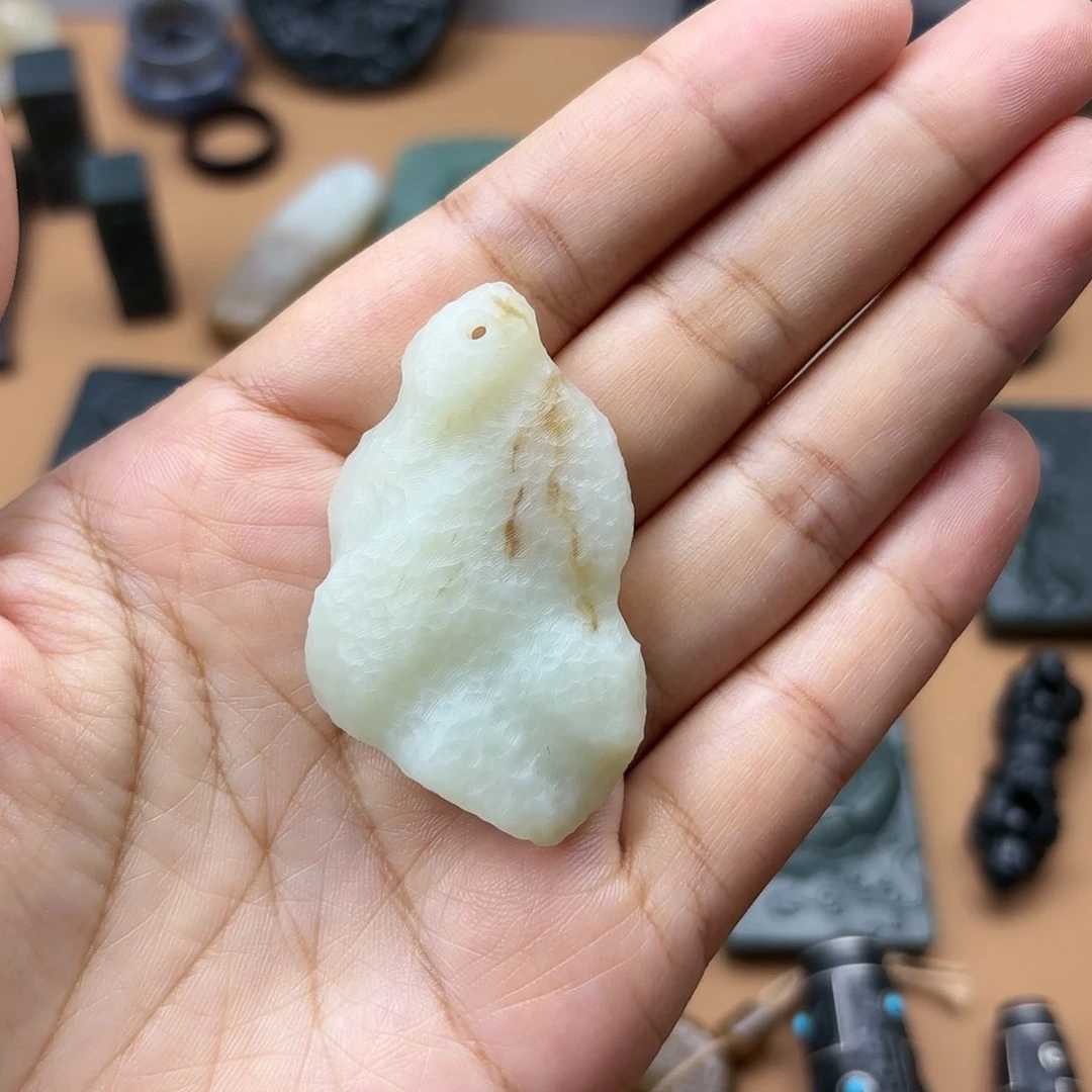 和田玉颈饰未镶嵌爷***寞定制