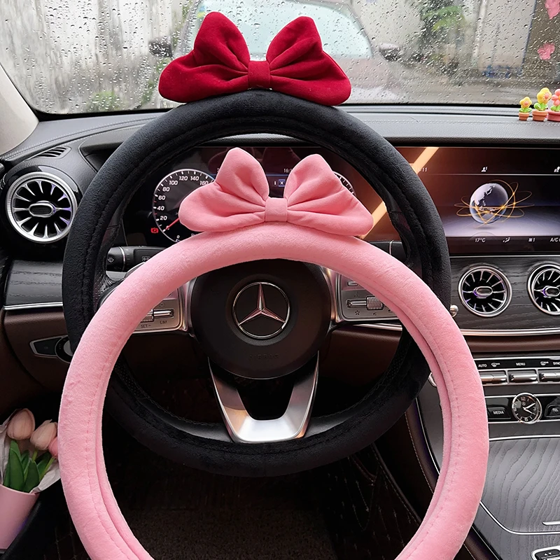 方向盘套冬季毛绒方向盘装饰女卡通可爱粉色汽车把套冬天2025新款
