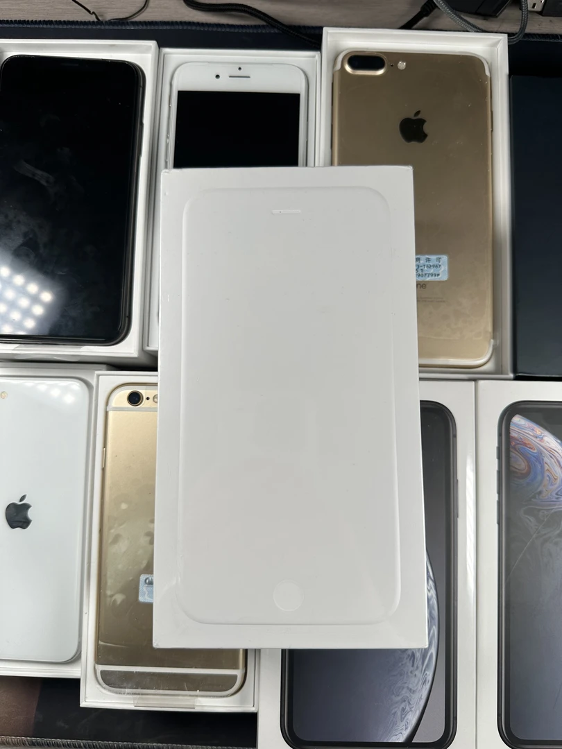 全新未使用  全新未拆封未激活苹果6plus16g国行金色原封不保电池