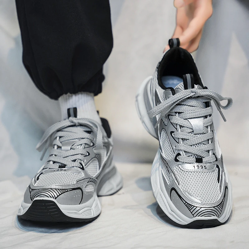 银色复古老爹鞋2025新款透气运动休闲潮流百搭防臭网鞋厚底增高鞋