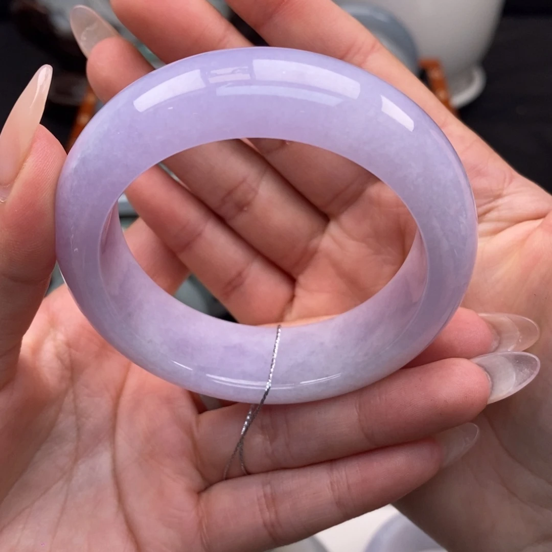 翡翠手镯未镶嵌天然