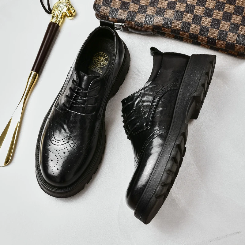 1626休闲男皮鞋时尚百搭大头德比男士商务布洛克雕花厚底增高皮鞋