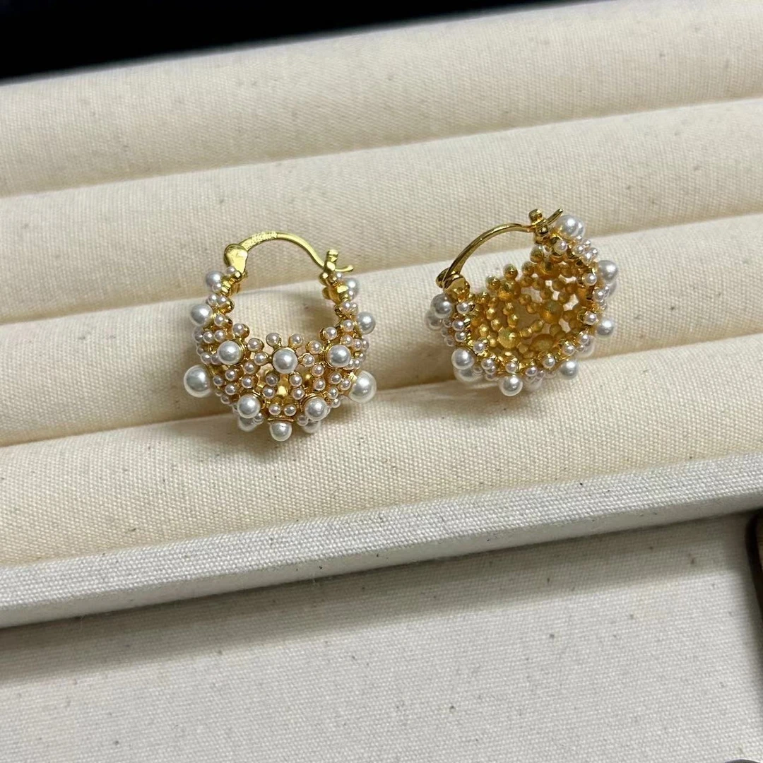 铜合金仿珍珠耳饰 镂空耳扣女法式轻奢气质耳环时尚百搭耳饰