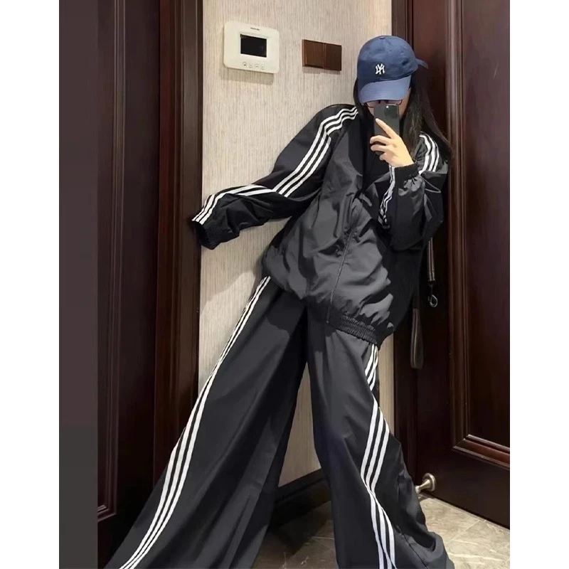 黑色运动套装女2024秋季装美式休闲欧洲站冲锋衣外套长裤两件套