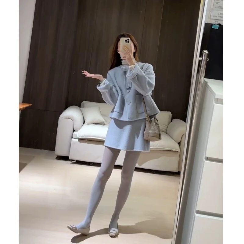 简约小香风秋冬毛呢套装女韩系时髦洋气百搭蝴蝶结外套短裙两件套