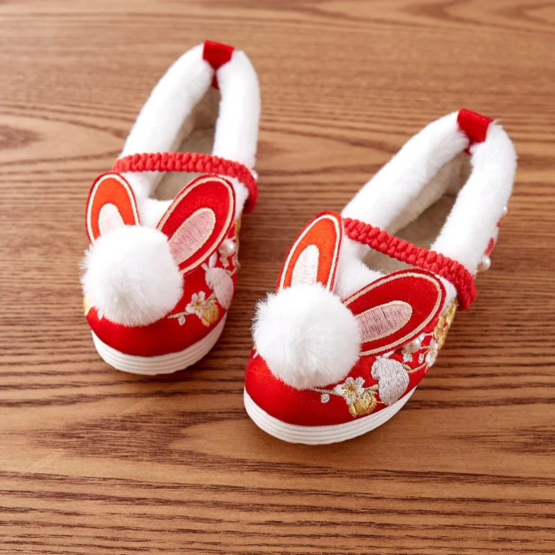 绾绾家~兔子毛绒鞋 女童冬季加绒保暖红色手工传统百搭古风绣花鞋