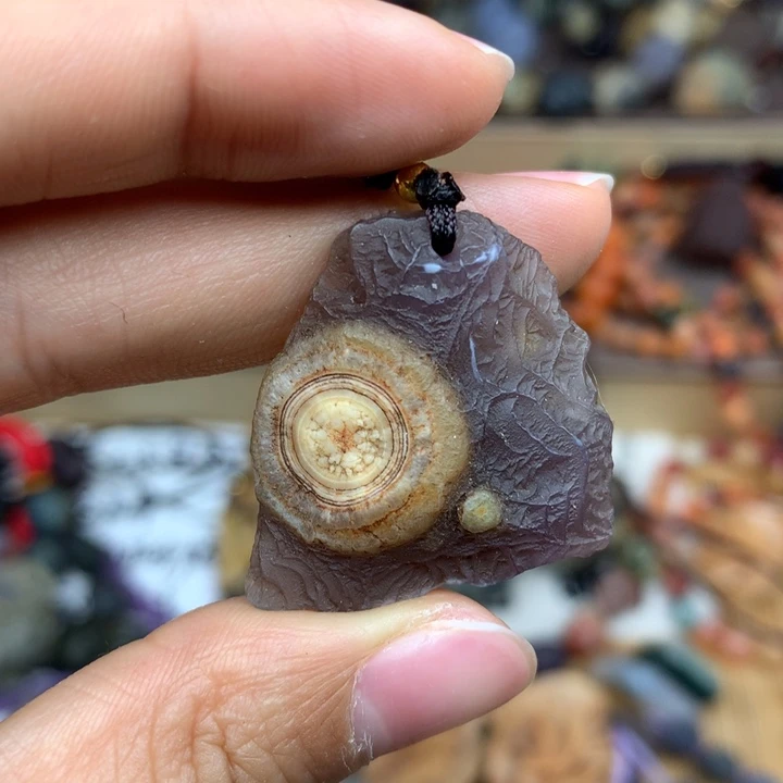 玛瑙/玉髓珠宝奇石未镶嵌小*袄37