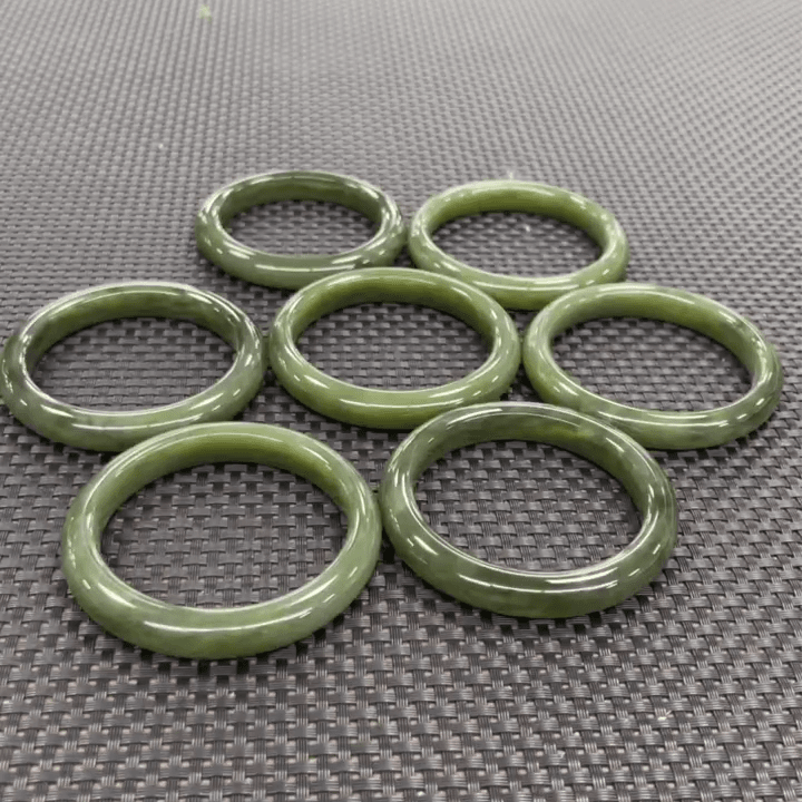 【新疆和田玉老郑】和田玉手镯 (多样性发)