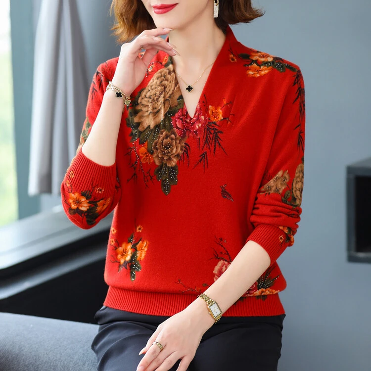 女士羊毛衫100纯羊毛针织上衣V领套头宽松秋季印花妈妈毛衣打底衫