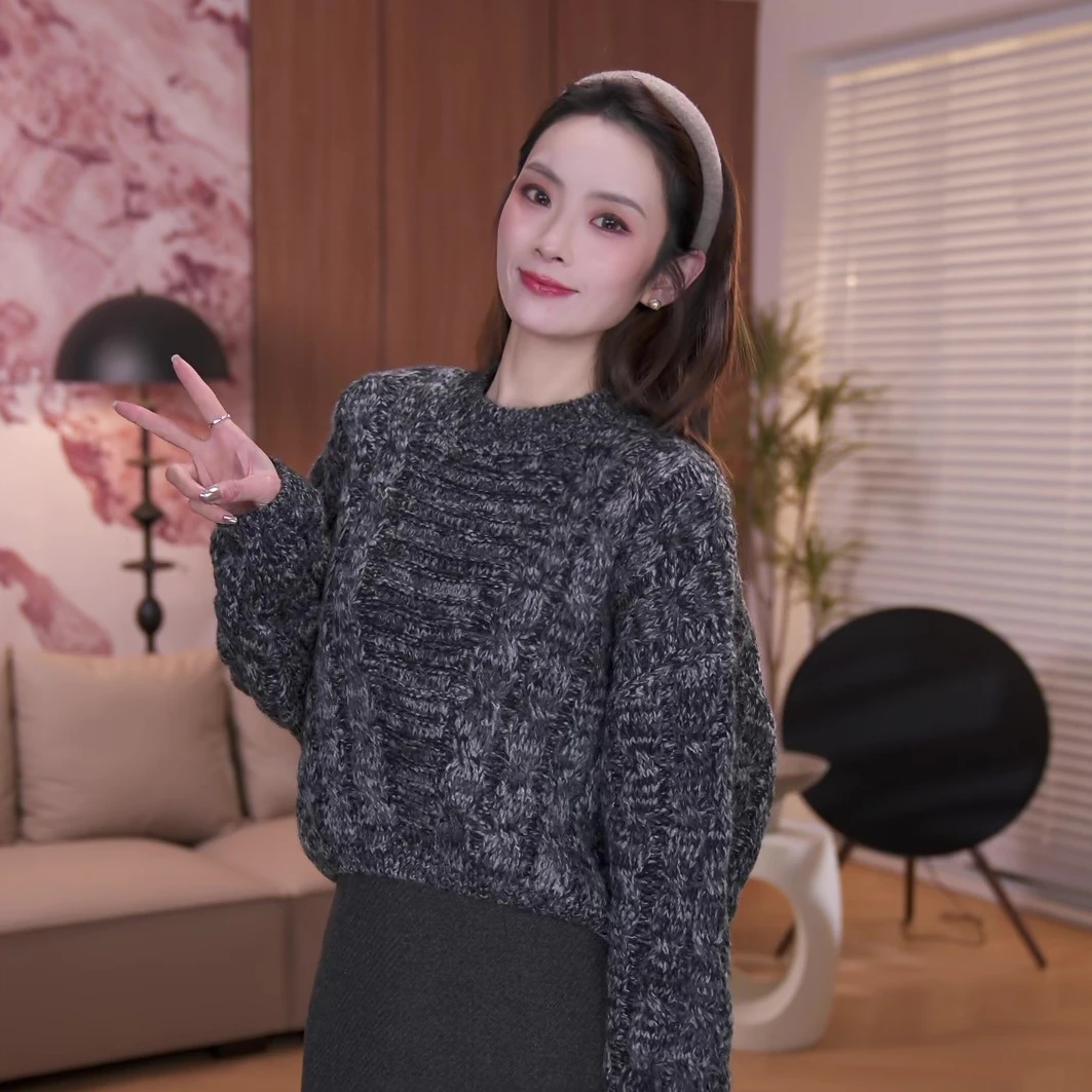 圆领套头长袖女常规高领复古针织短款毛衣