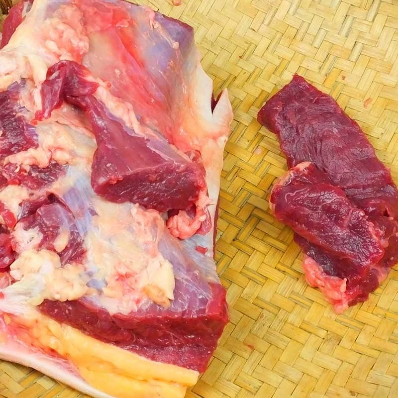 带皮牛小黄牛贵州高原农户散养新鲜