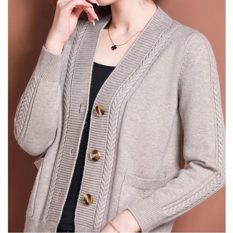 啄木鸟正品毛衫女毛衣外套2024年款大码针织衫时尚开衫外搭毛线衣