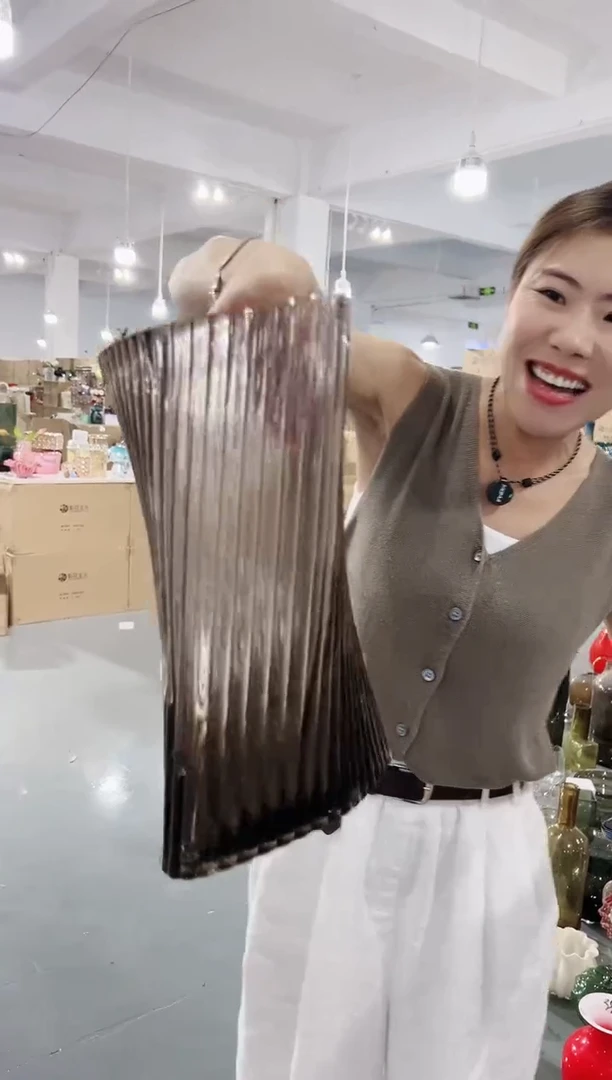 【闪购商品】大橙子的花瓶厂-3N2DR