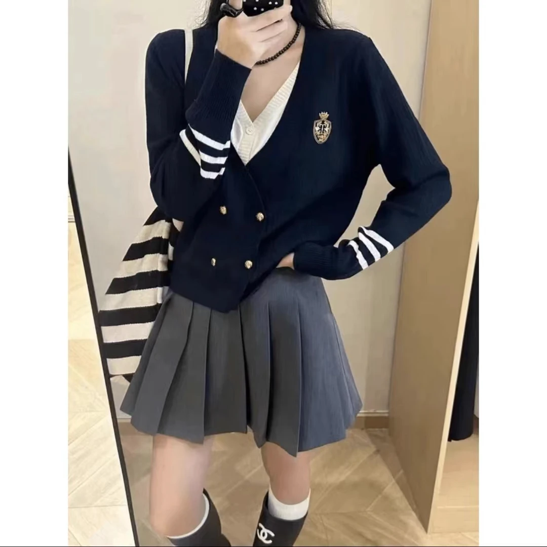 【[双排扣】学院风假两件针织开衫减龄V领撞色气质双排扣上衣