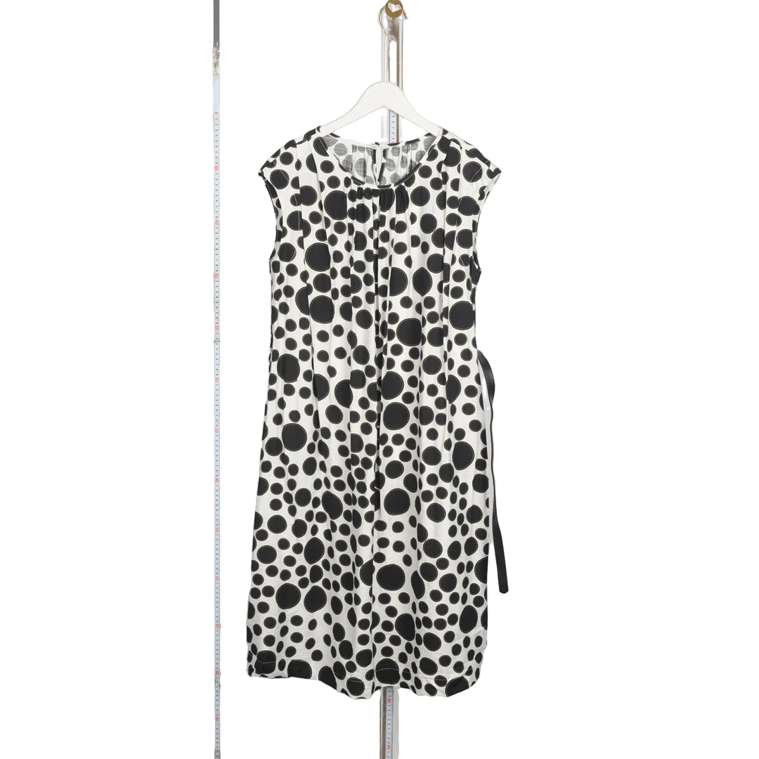 GPD3  【Y专柜捡漏】i15广州女装DQB-连衣裙9048黑白色正码