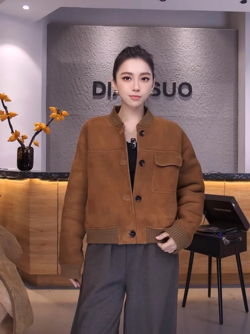 DS 2024/FW I 圣德罗佩 磨砂皮皮毛一体女外套-DS-33176