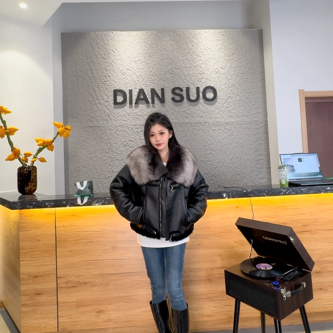 「然然皮草」冬季新款天然皮毛一体保暖高贵女士外套-2689