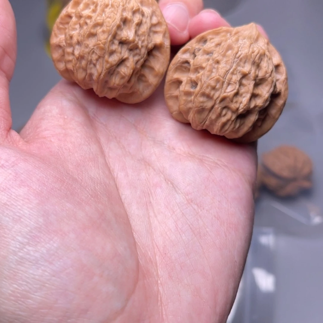 【闪购商品】文玩核桃吊坠崔凯
