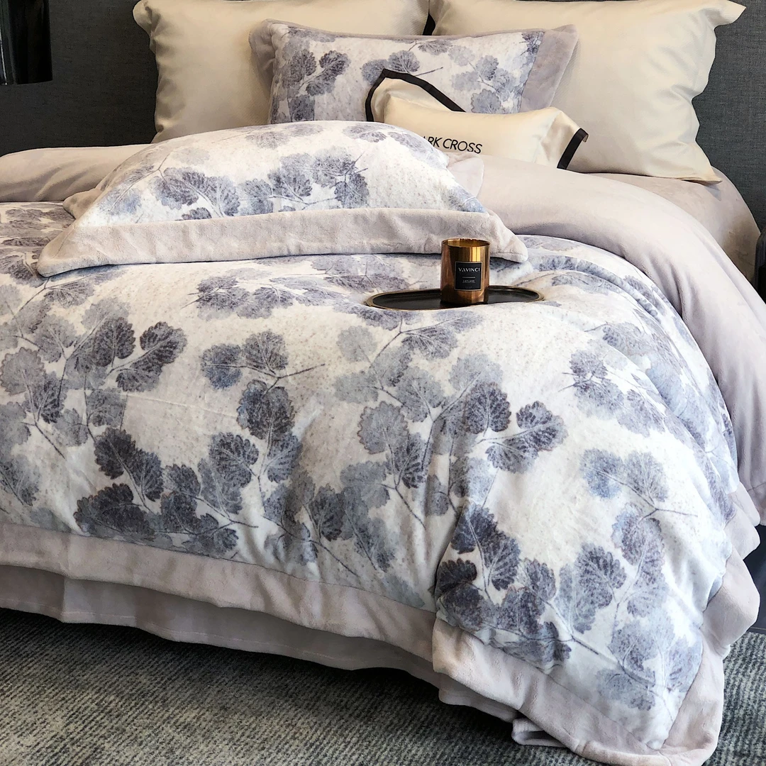 雯雯妈-整点！MARKCROSS【柏兰森林】高奢300g克重A类慕丝牛奶绒