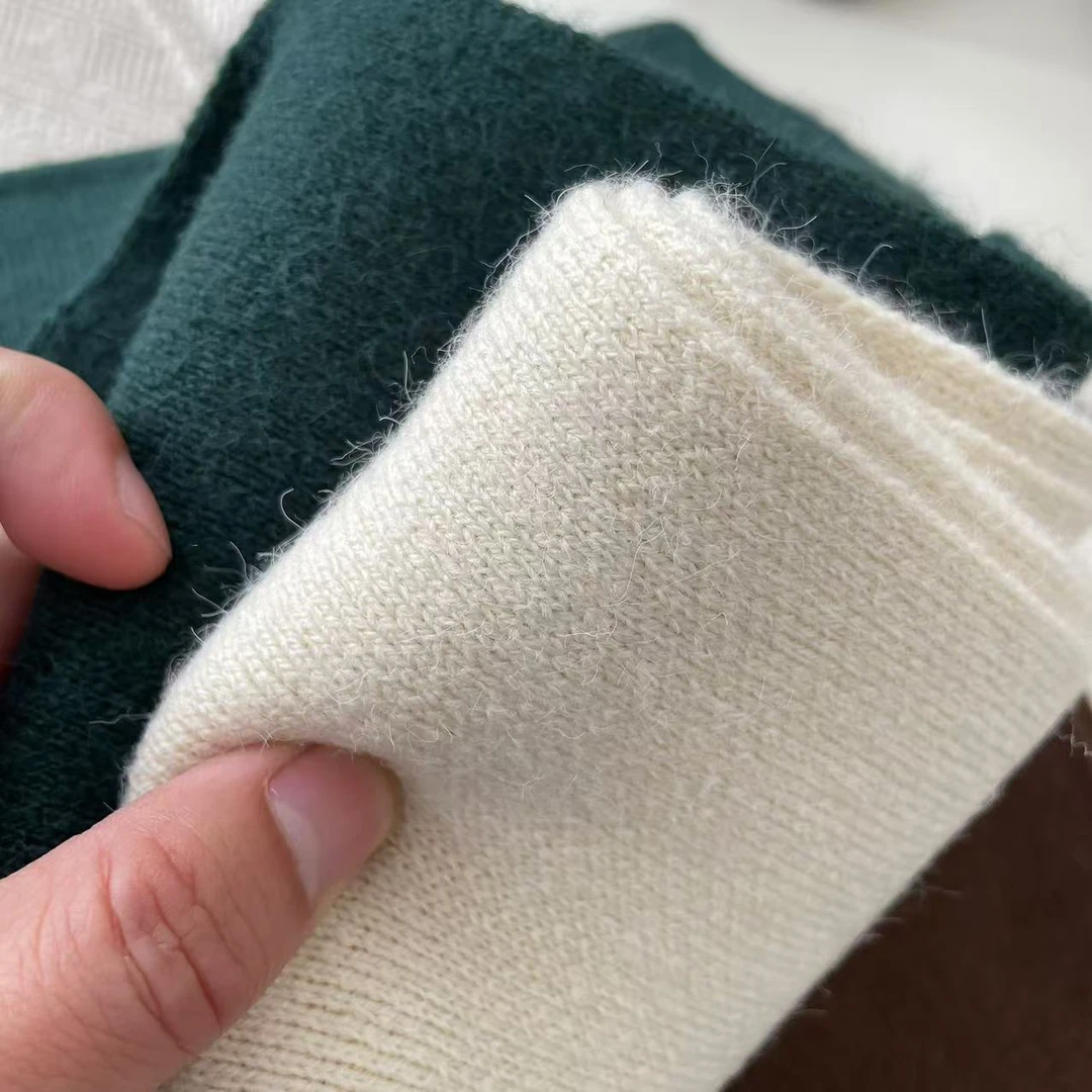 egg好品质米色围巾