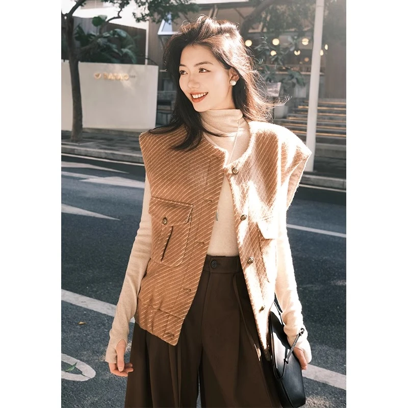 美洋MEIYANG【特卖】沙伦马甲绒感色织羊毛摩登圆领无袖外套