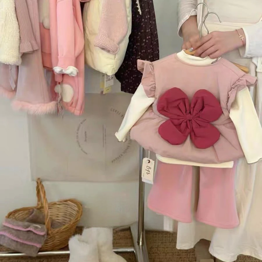 女童马甲秋冬款2023新款洋气女宝宝夹棉背心外穿儿童冬季保暖棉服