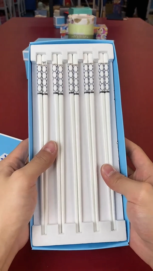 【闪购商品】碟账号新开 全部亏米出@@Y316