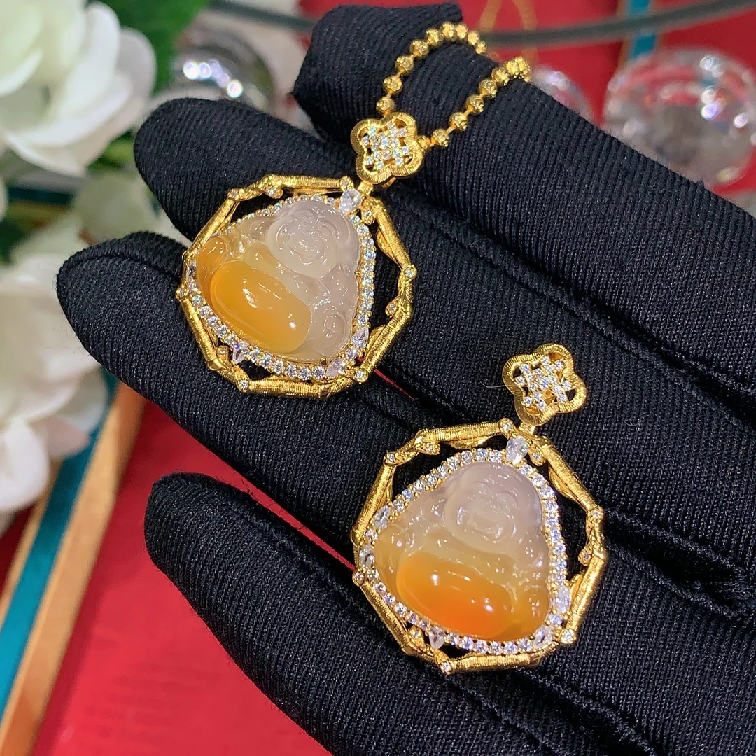 天然冰飘黄玉髓佛公吊坠S925银镀金镶嵌时尚百搭小众玉石项链挂件