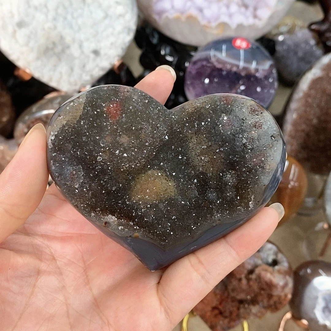 水晶彩色爱心未镶嵌