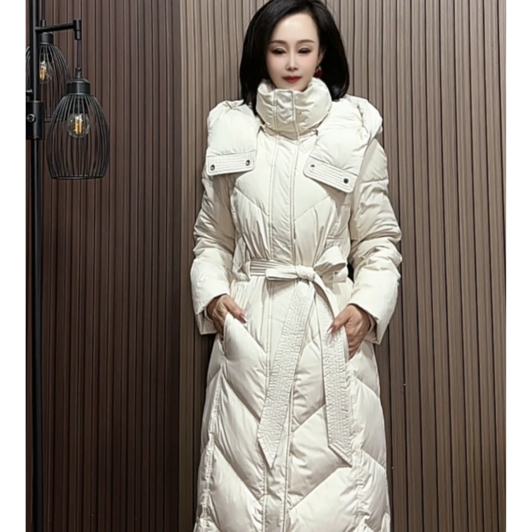 时尚三色长款羽绒服