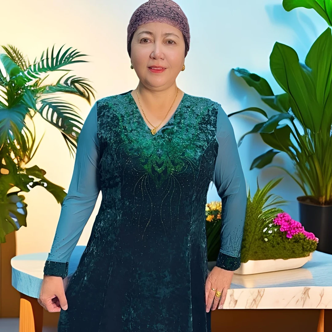 【新疆包邮】2024新款沙袖高档金丝绒中老年妈妈连衣裙