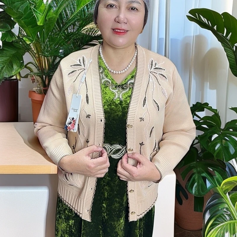 【新疆包邮】妈妈针织衫中年女厚款时尚洋气春秋冬外套