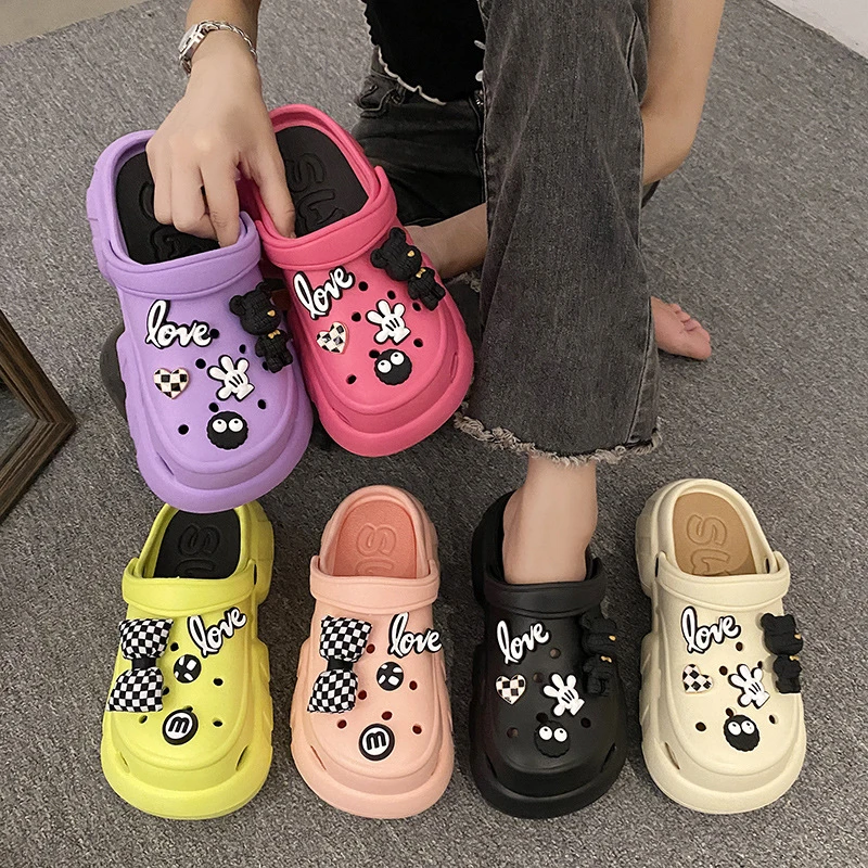 卡通可爱厚底洞洞鞋女夏季外穿2025新款时尚蝴蝶熊增高包头拖鞋女