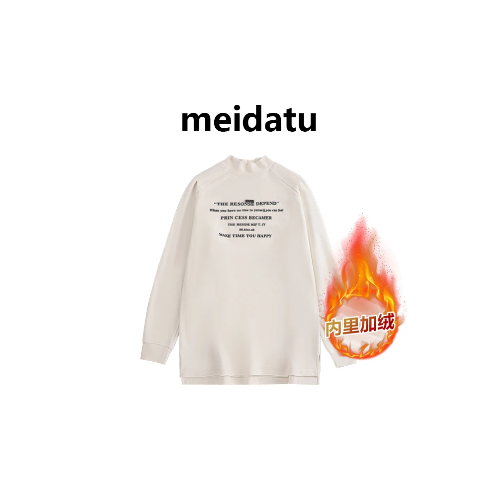 美哒兔（奏响初冬）半高领英文字母印花长袖上衣bd1413-9