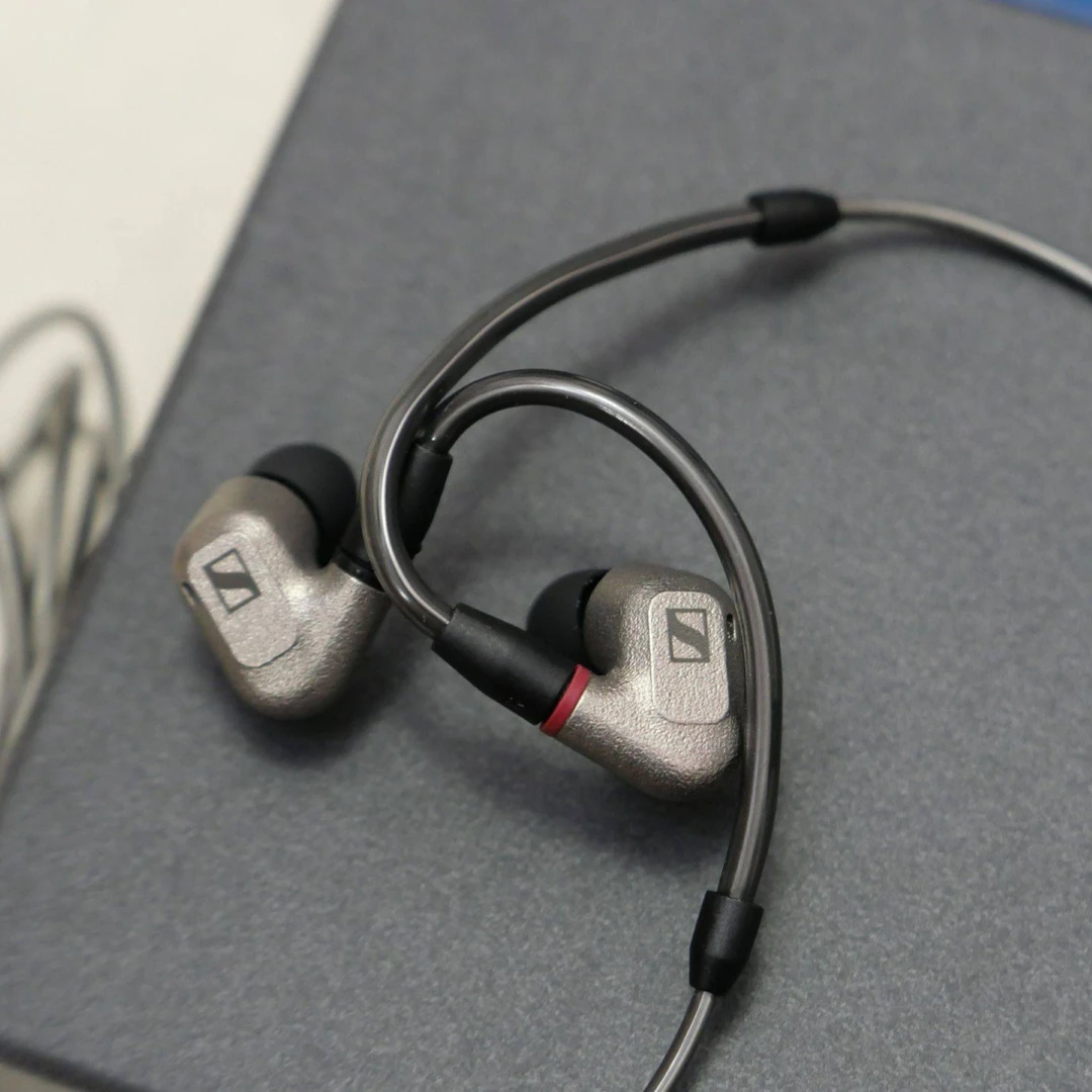 9新 SENNHEISER/森海塞尔 森海塞尔3.5mm有线耳机孤品