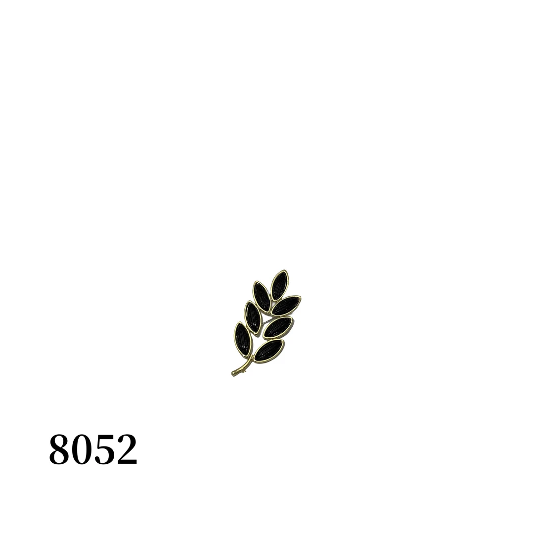 铜合金胸针 【8052】简约黑金搭配树叶胸针