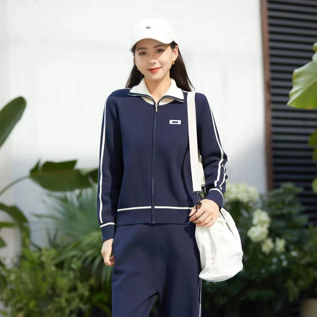 XII BASKET十二篮24年春季时尚毛织女上衣7C64506130