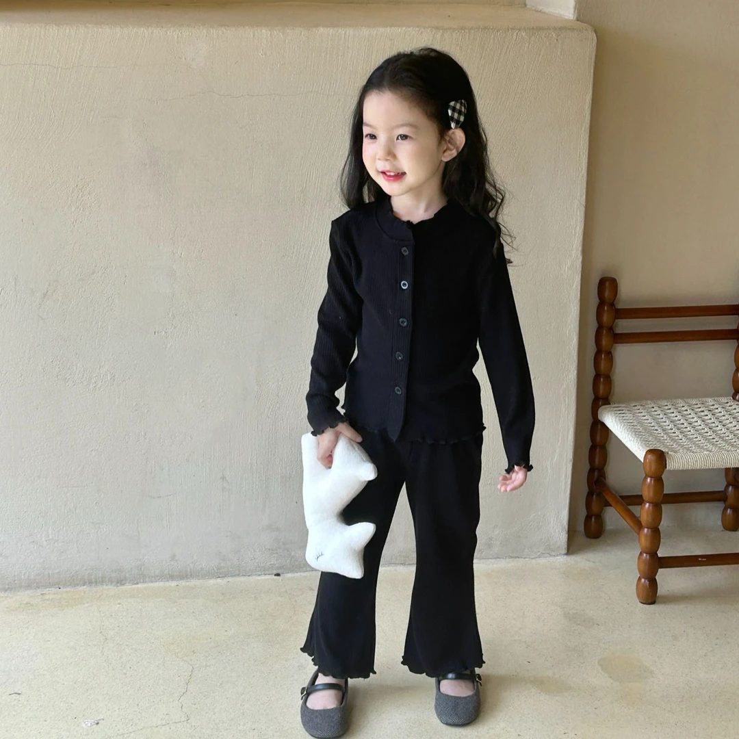 小言-2024秋季新款韩版童装女童针织开衫外套+喇叭裤女童休闲洋气