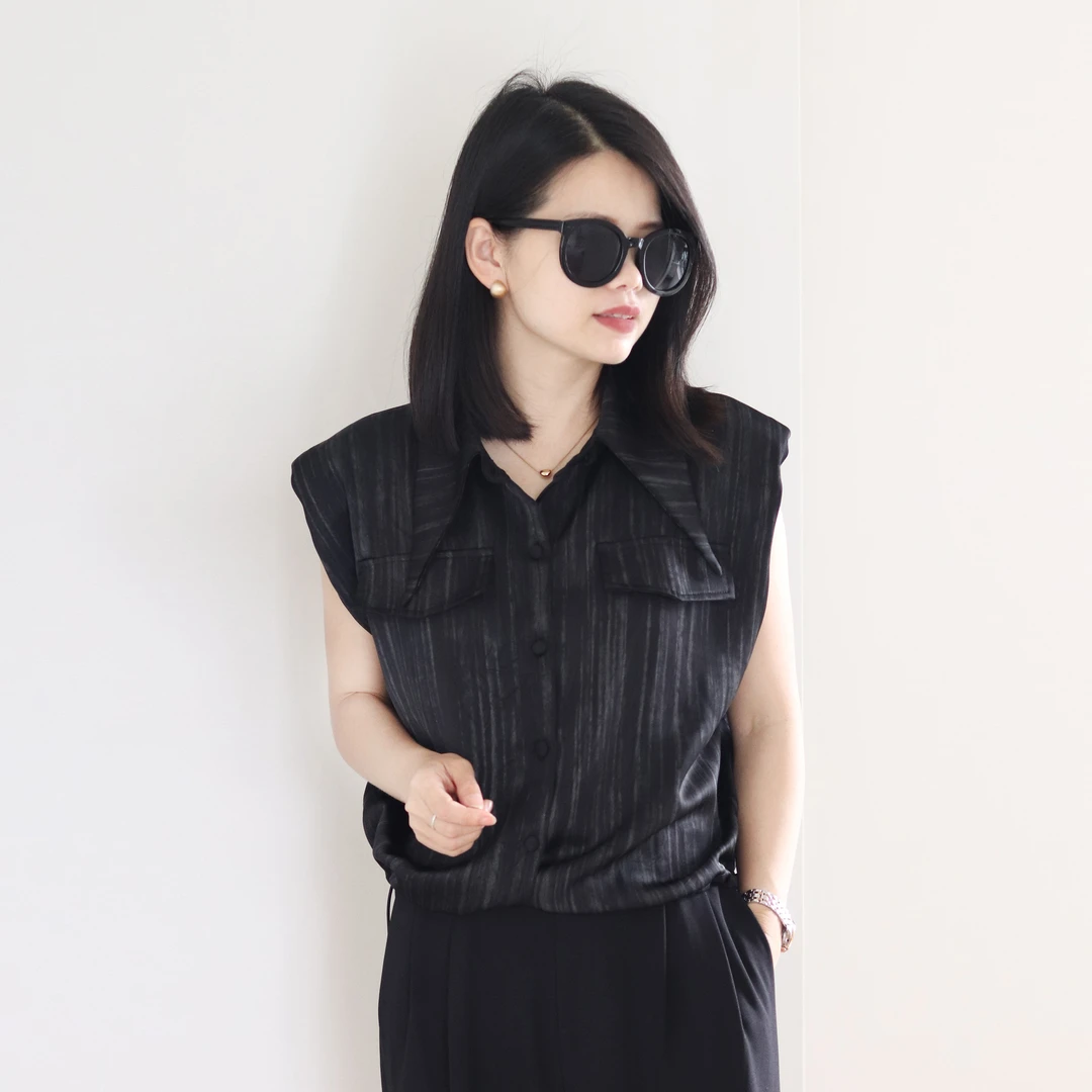 2024衬衫上衣时尚百搭夏季气质女士设计感小众宽松条纹翻领显瘦