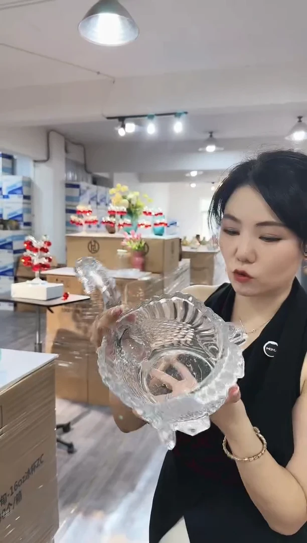 【闪购商品】瑞花瓶W-18晚