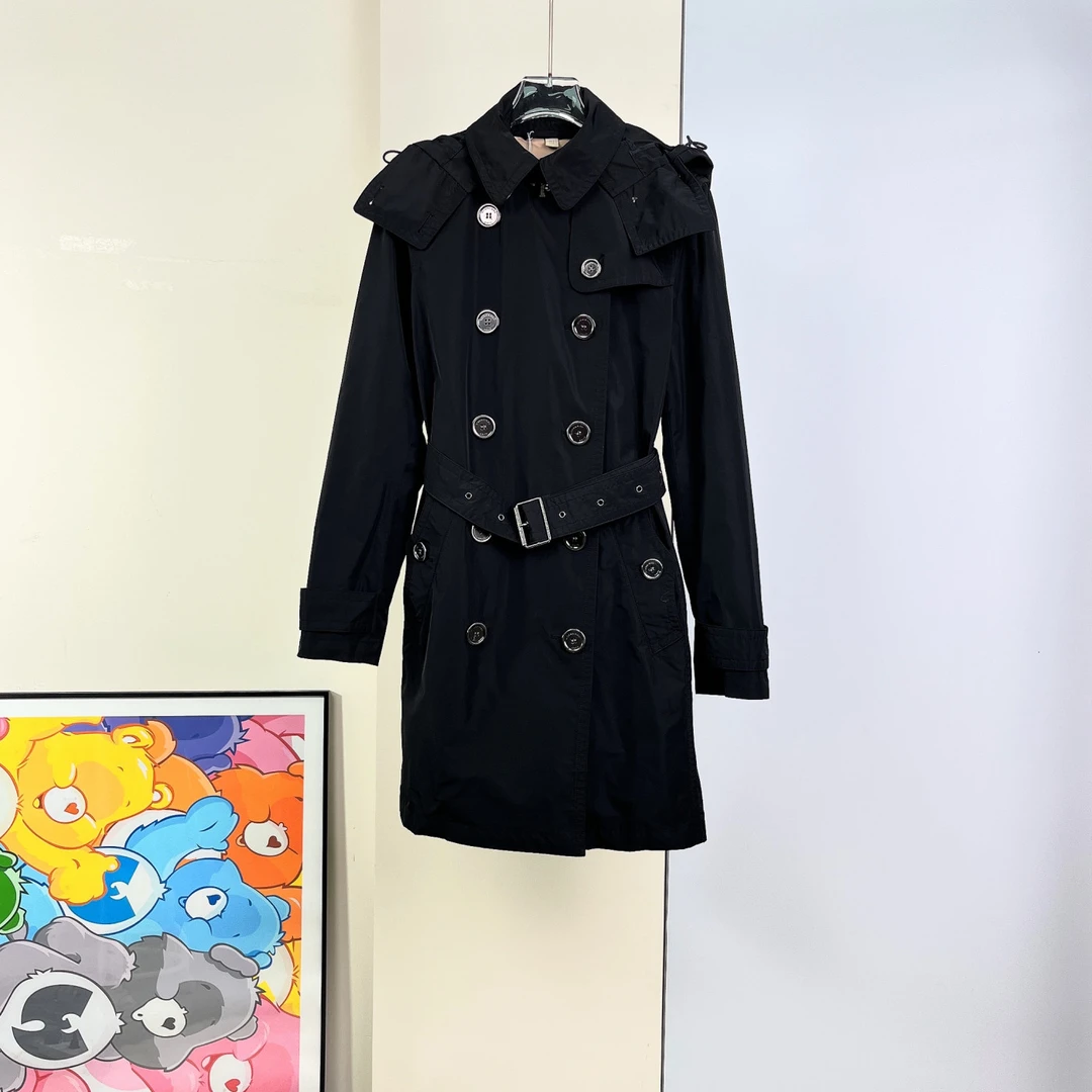 99新 BURBERRY/博柏利 风衣 /UK6码/Xsp30604