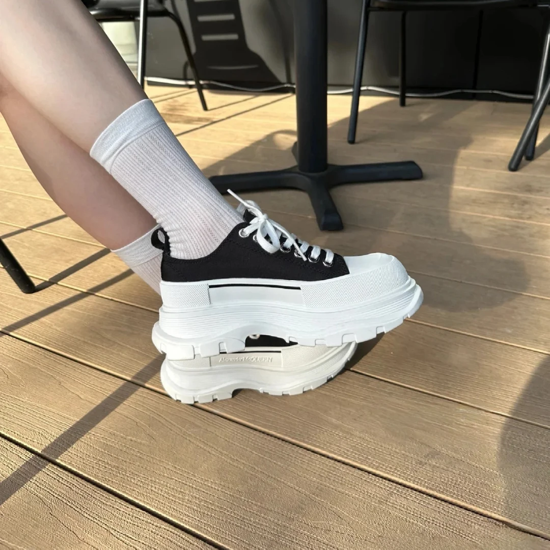 95新 Alexander McQueen/亚历山大·麦昆 鞋/37.5码/成色/Xspc729