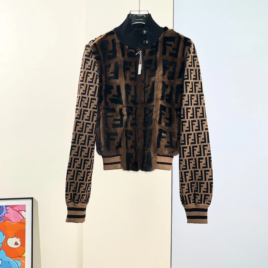99新 FENDI/芬迪 针织拼接皮草外套/38码/成色99/Xsps6552