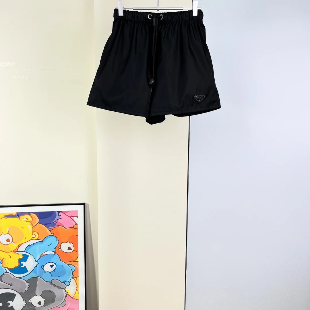 99新 Prada/普拉达 短裤/40码/Xspa3694