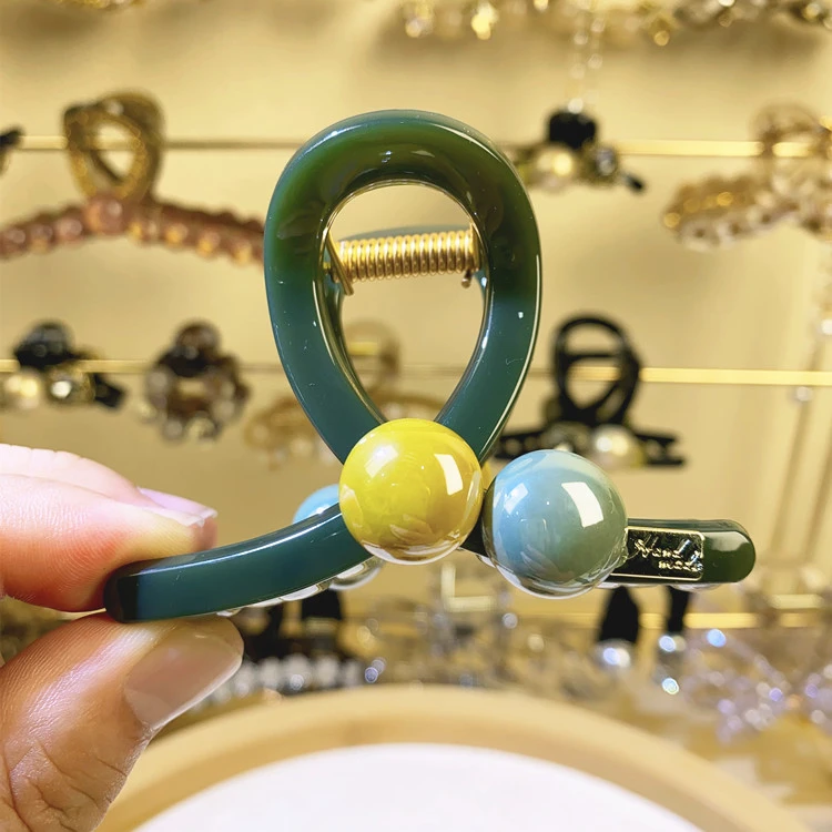 轻奢高级感抓夹丸子头抓夹女后脑勺鲨鱼夹蝴蝶结发夹马尾夹