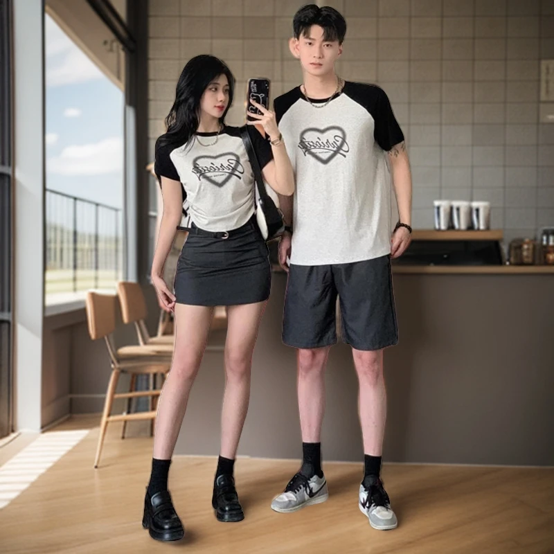 2025情侣装一男一女拼接爱心T恤女裙小众圆领设计感百搭ins夏季潮